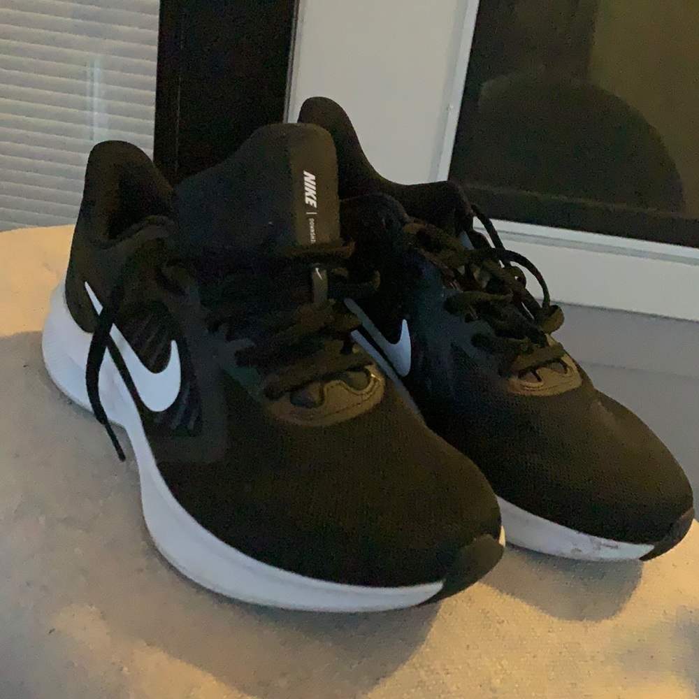 Nike shoes size 7